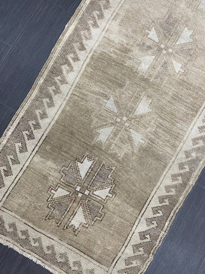 Vintage Runner Rug Muted Turkish Runner Rug 2.7 x 6 Handmade Runner Neutral Hallway Runner Kitchen Runner Rug Wool Antique Runner Rug