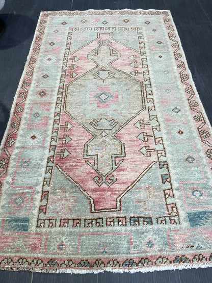 Handmade Rug, Hand Knotted 3x5.4 Rug, ShabbyChic Rug,Rustic Rug, OUSHAK Rug, Turkish Rug, Farmhouse Rug,Vintage Rug, Minimalist Rug