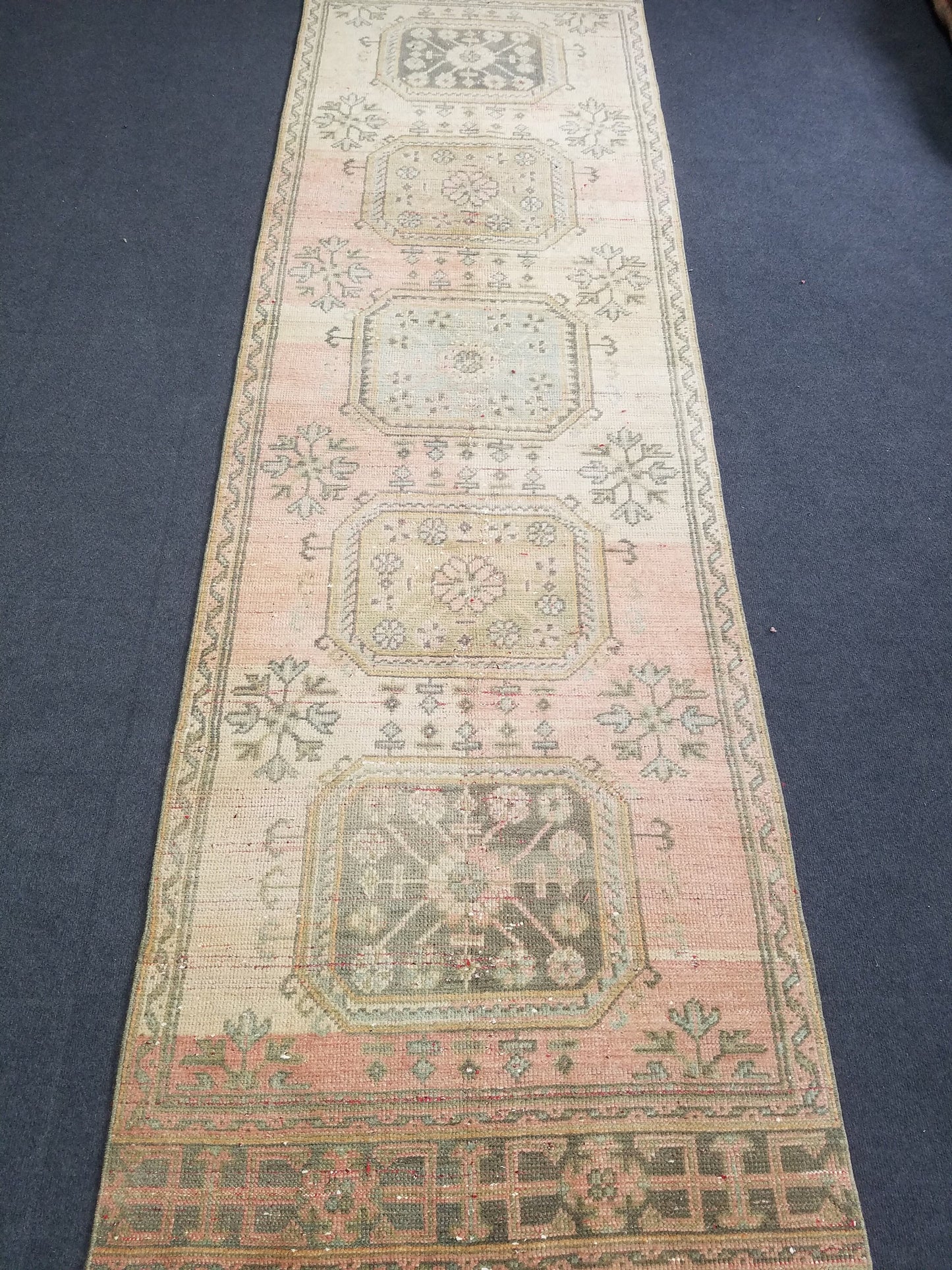 11'x3'2 oushak turkish runner rug, vintage runner rug, vintage oushak runner, vintage anatolian  runnerrug,unique hand made rug,kitchen rug