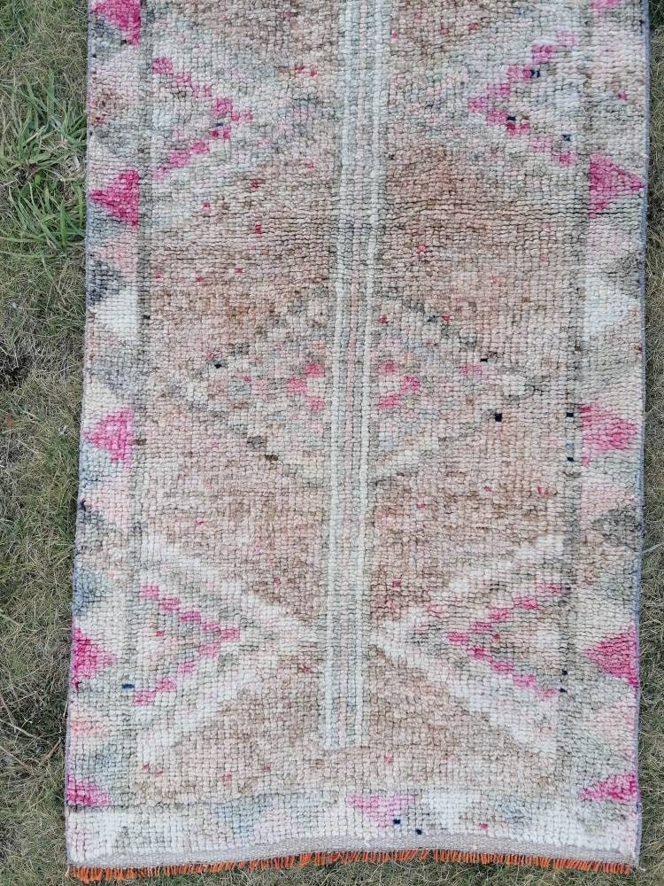 2.7 x 10.9 Vintage turkish runner, high pile runner, hallway runner,  turkish handmade wool rug, kitchen rug, oushak rug