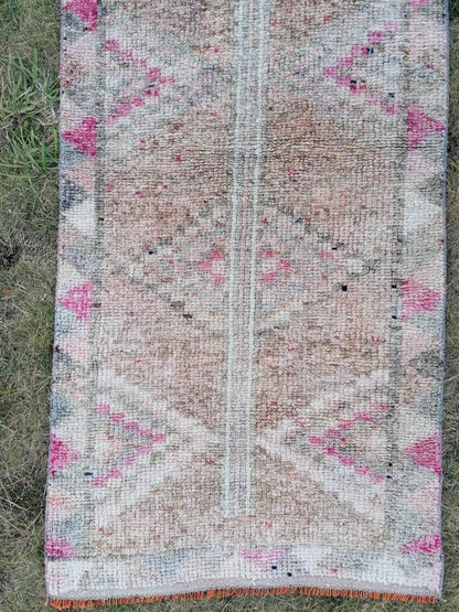 2.7 x 10.9 Vintage turkish runner, high pile runner, hallway runner,  turkish handmade wool rug, kitchen rug, oushak rug