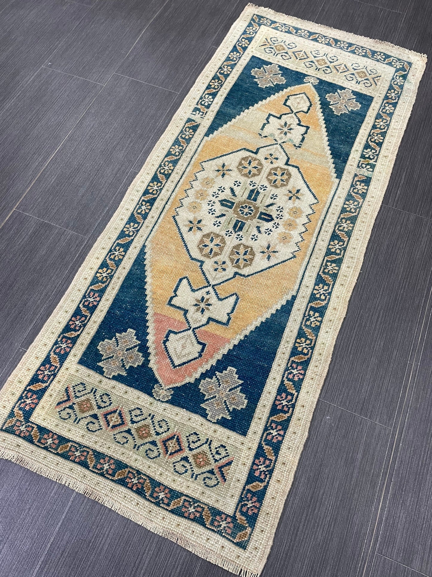 2 x 4.6 Turkish Rug Mini Rug Small Area Rug Turkish Rug Oushak Rug Hand Made Rug Vintage Rug 2x4 rug 2x5 rug