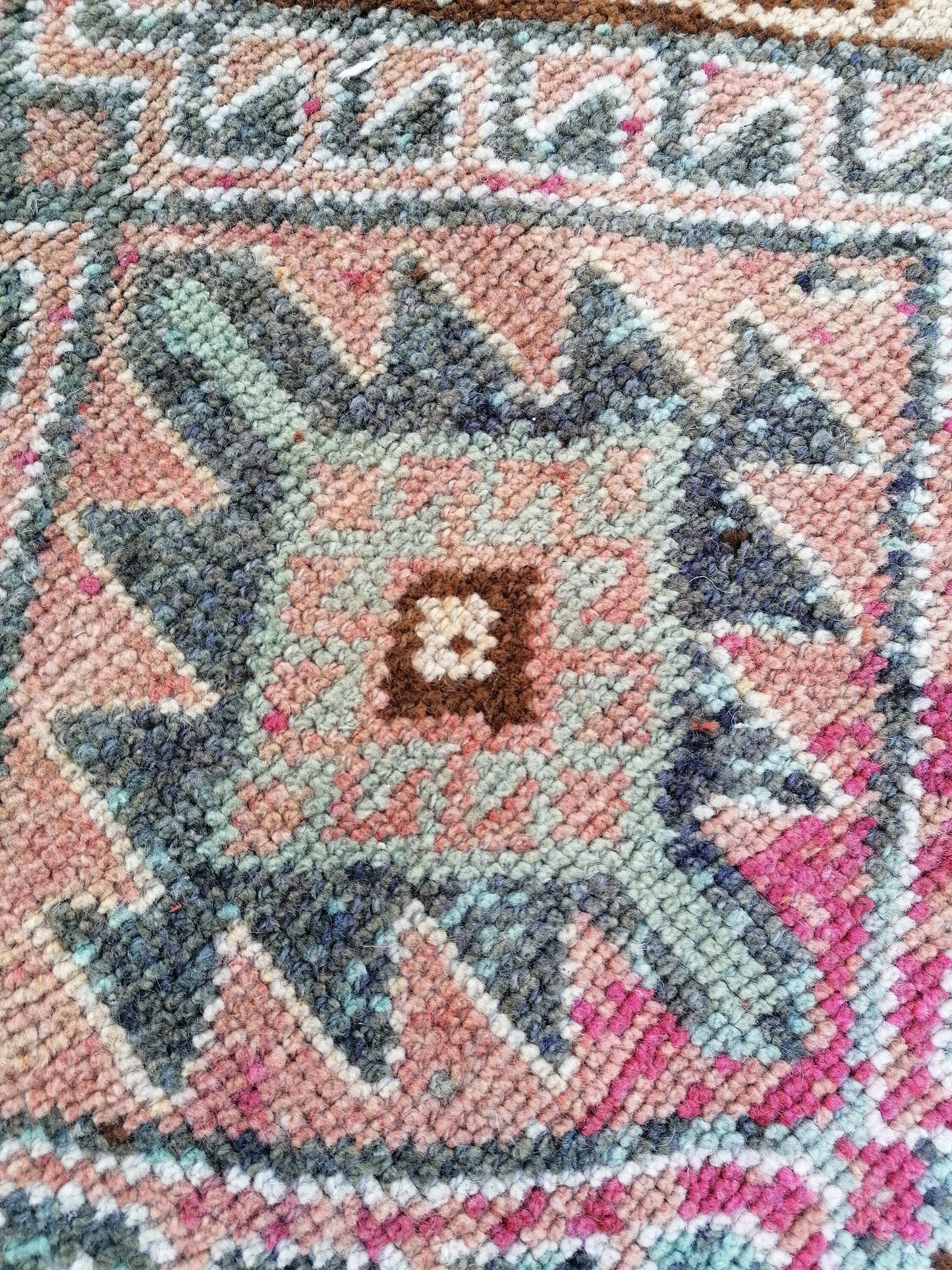 Vintage handmade wool rug, turkish oushak rug 4'2x6'8