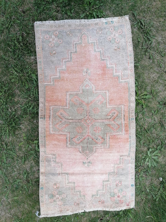 Vintage rug,  pastel vintage oushak rug, small faded unique hand made 3x1'7 feet