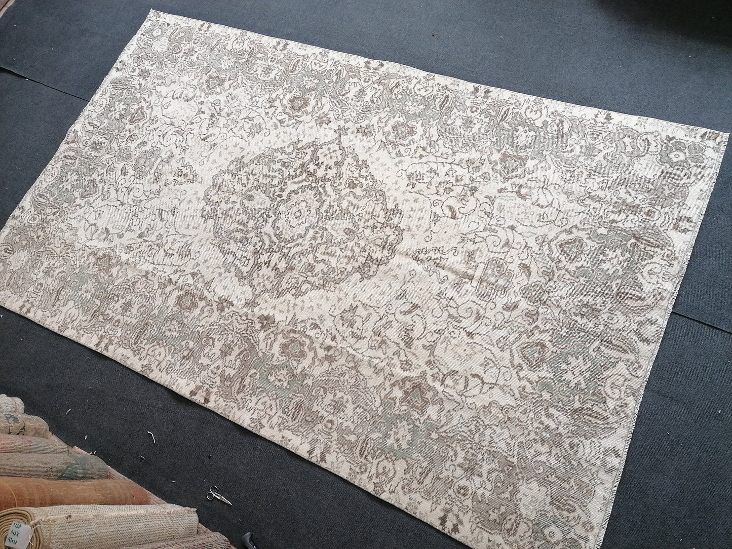 Turkısh rug 9x5'6 vıntage rug, vıntage turkısh rug, hand made rug,wool rug