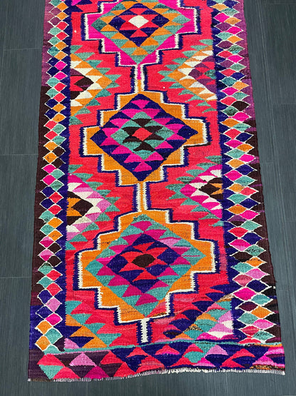 Vintage Runner rug 3 x 9.8 Handmade Flat woven Runner Kilim Runner Rug Boho Oriental Runner Vintage Flat weave Rug Wool Carpet Rug