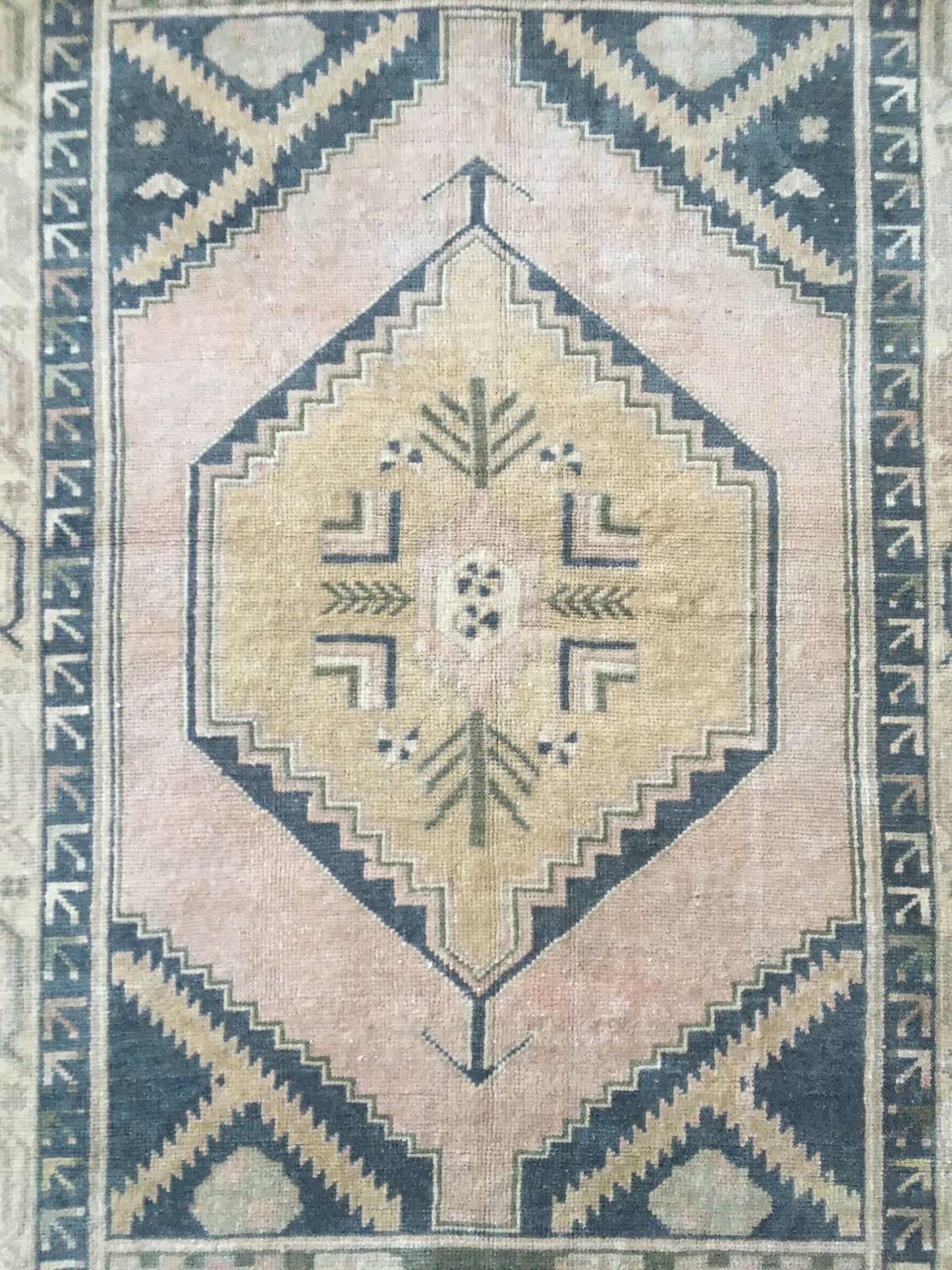 4.1 x 6.5 feet wool anatolian rug, turkish vintage living room rug, Handmade rug, oushak rug