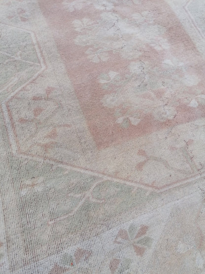 Oushak turkish rug, muted turkish  rug,vintage pastel wool rug,kitchen rug, vintage unique hand made rug bohemian rug 5'2x7'2