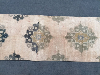 Turkish runner rug, vintage runner rug, vintage oushak rug, vintage anatolian rug,unique hand made rug,kitchen runner rug 8'5x2'6