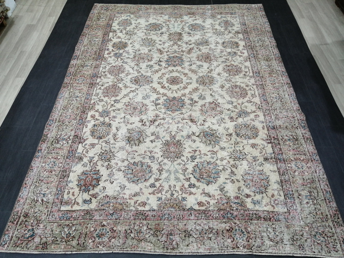 Floral Vintage Rug OUSHAK 7 x 9.8 TURKISH Rug Oriental Vintage Wool Rug Hand Made Rugs Vintage Turkish Rug
