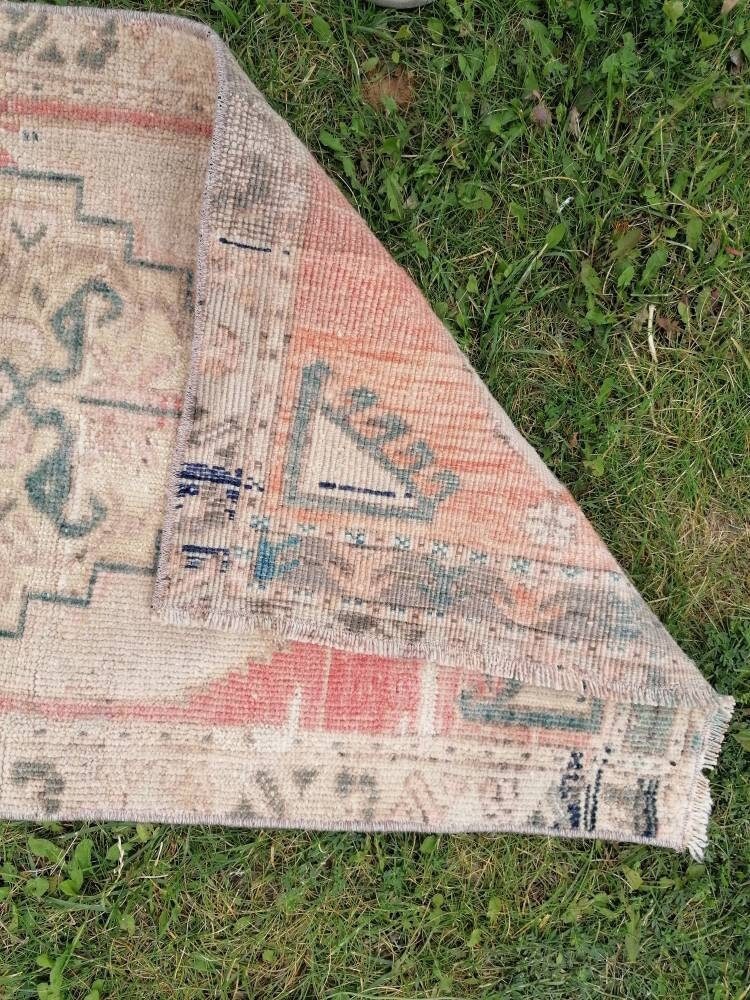 1.7x3 feet Turkish small rug, vintage rug, wool rug, oushak rug, bath rug