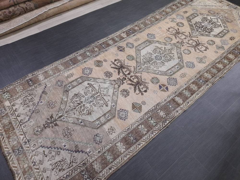 Vintage Persian Rug Unique Motif Rug 5 x 13.3 Persian Rug Vintage Hand Knotted Rug Eclectic Rug Hand Made Rug  Living room Rug Turkish rug