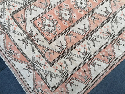 Vintage handmade wool rug 5'5x7'4 turkish rug, bohemian rug, living room rug, bedroom vintage rug, oushak rug