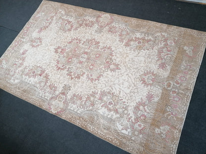 Muted oushak rug 6x9'7 large vintage rug, pastel hand made wool rug,  turkish area rug, bohemian rug