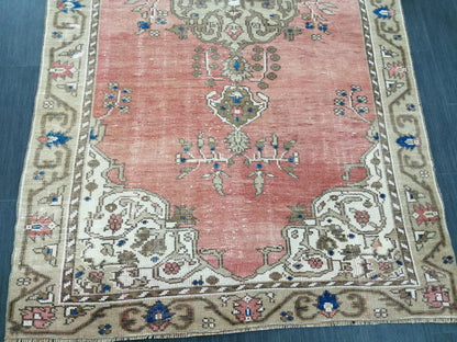 8.7 x 4.6 OUSHAK RUG TURKISH Oushak Rug Vintage Oushak Runner Rug Vintage Runner Rug Wool Oushak Rug Hand Made Rugs Vintage Turkish Rug