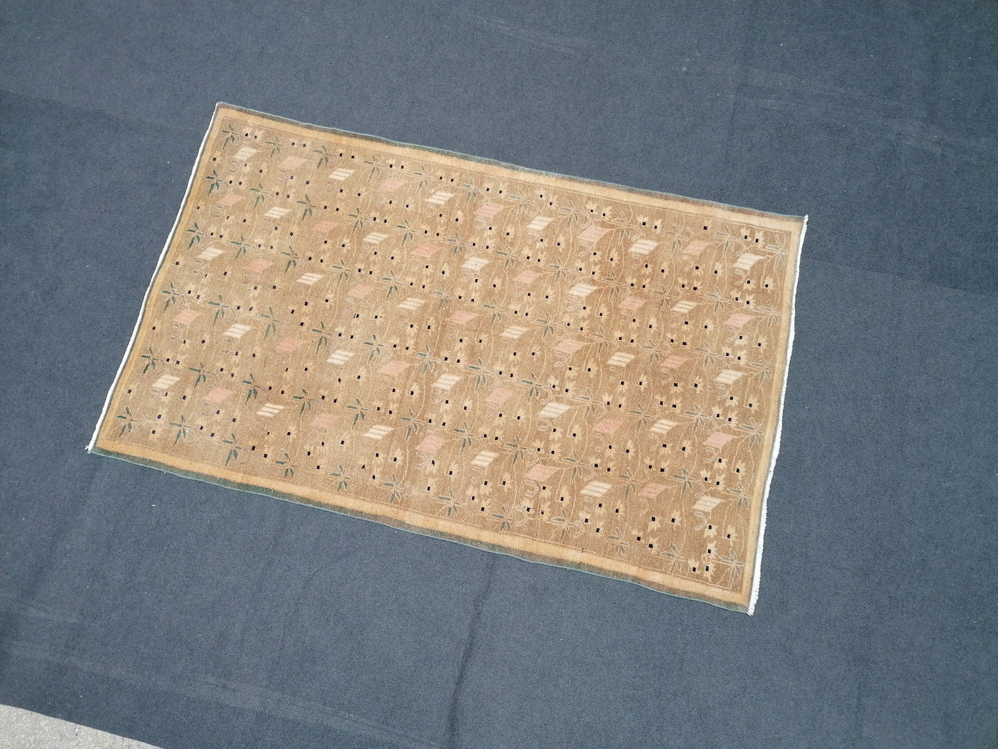 Hand made wool bohemian rug 7'2x4'5 vintage rug