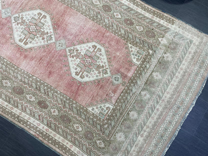 Vintage RUG, TURKISH 4.2 x 8.5 Rug,  Vintage Handmade Rug, Wool Hand Knotted Rug, Hand Made Rug Quality Turkish Rug