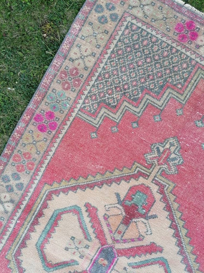 Turkish wool rug vintage handmade rug oushak rug kitchen rug bohemian rug 3'8x6'4 feet