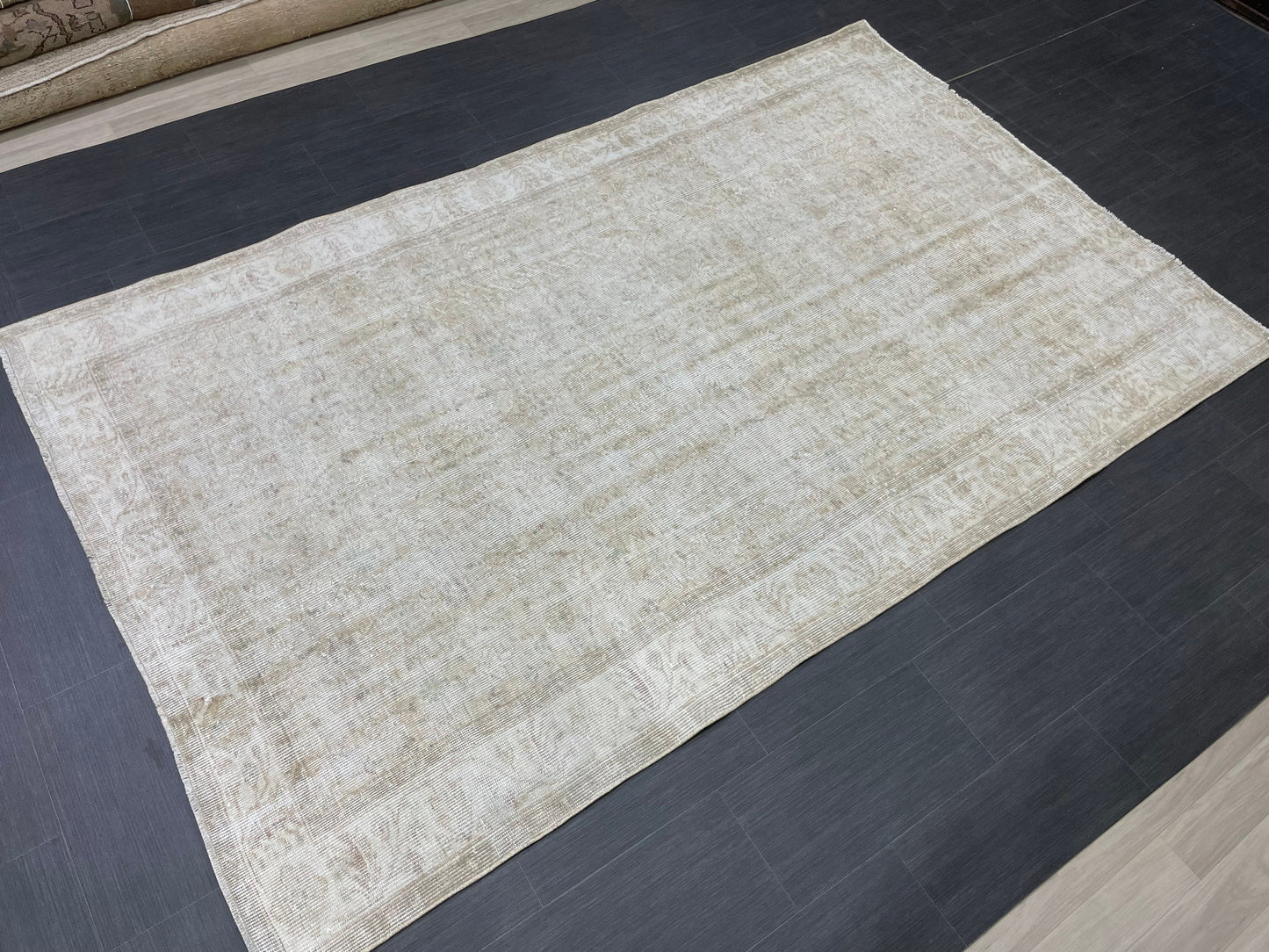 Large Vintage Muted RUG TURKISH Rug 5.7 x 9.2 Vintage Persian Rug Vintage Oriental Rug Wool Distressed Rug Handmade Rugs Vintage Turkish Rug