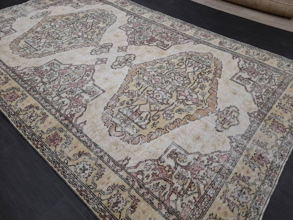 Distressed TURKISH RUG, VINTAGE Rug Living Room Rug Oushak Rug 6x10 Hand woven Rug, Earth Tones rug, Vintage Oriental Rug farmhouse rug