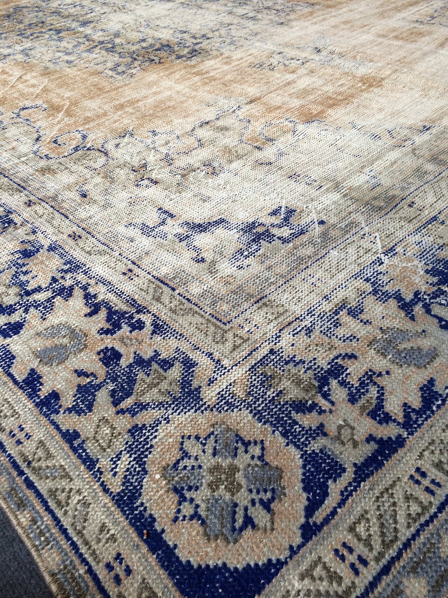 7.7 x 11 Large OUSHAK RUG TURKISH  Rug  Distressed   Rug Vintage Rug Wool Oushak Rug Hand Made Rug 8 by 11 Turkish Rug 8x11