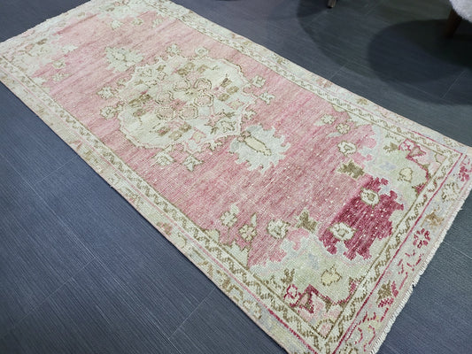 Vintage Rug, TURKISH 2.2 x 4.8 HANDMADE Rug, Vintage Persian Rug, Oushak Rug, Turkish Oushak Rug, Vintage Handknotted Rug, Wool Rug