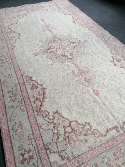 5.5x9.7 Large vintage pink pastel rug  oushak handmade wool rug, muted area rug, bohemian rug