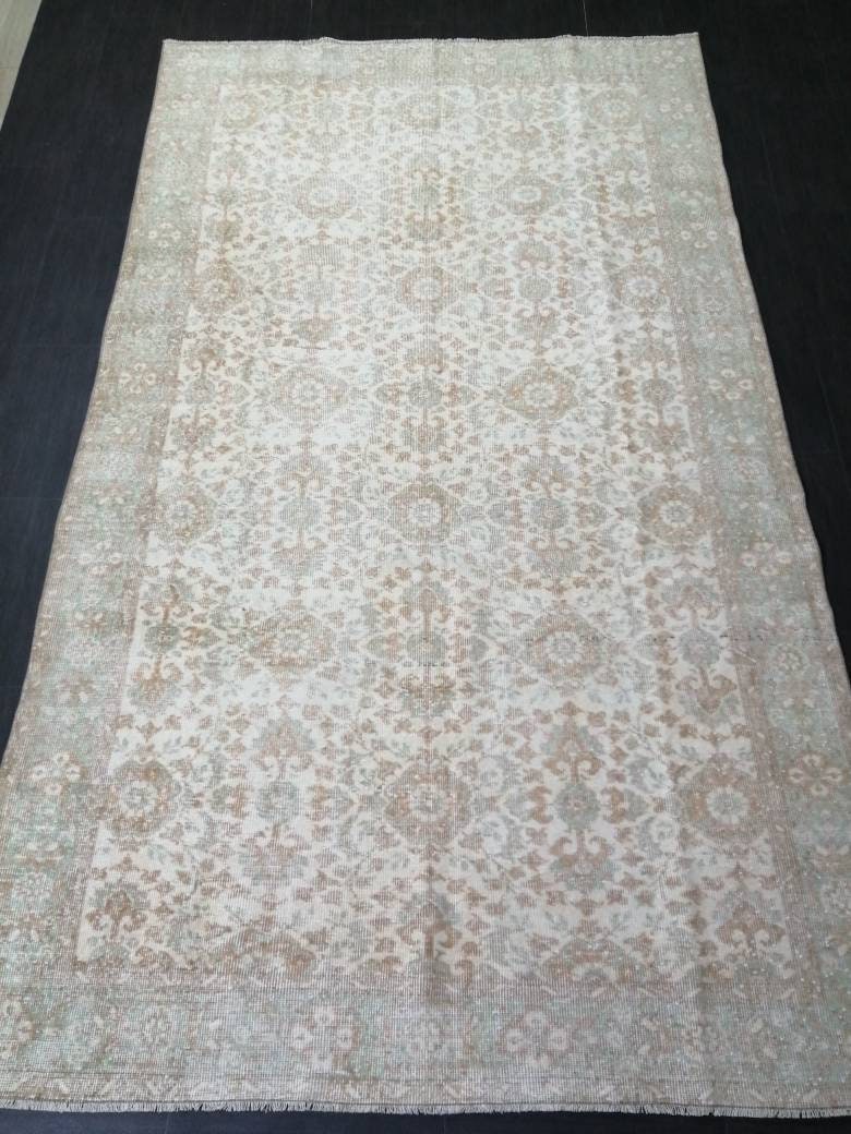 Vintage Turkish Rug 5.9 x 10. 3 Muted Vintage Persian Rug Muted Vintage Rug Wool Muted Oushak Rug Hand Made Rugs Vintage 6x10 Turkish Rug