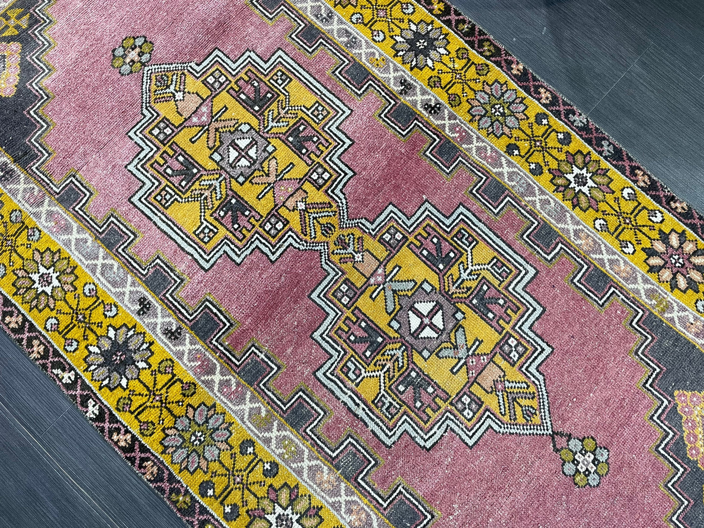 Vintage Rug, Turkish 3.7 x 7 Rug Oushak Rug, Handmade Rug, Muted Rug, Vintage Turkish Rug, Farmhouse Rug, Vintage Rug, Wool rug