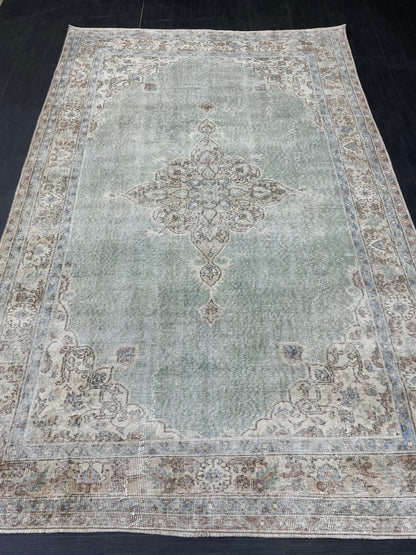 Green Vintage Rug Vintage 5.6 x 8.8 Hand Knotted Rug Wool Oushak Rug Hand Made Rugs Vintage Turkish Rug Persian Rug Distressed Rug