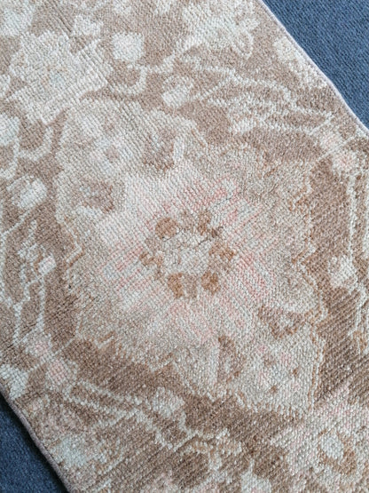 Oushak turkish small rug,turkish rug,oushak rug,vintage rug,kitchen rug,vintage oushak rug, vintage anatolian rug,unique hand made  2'9x1'7