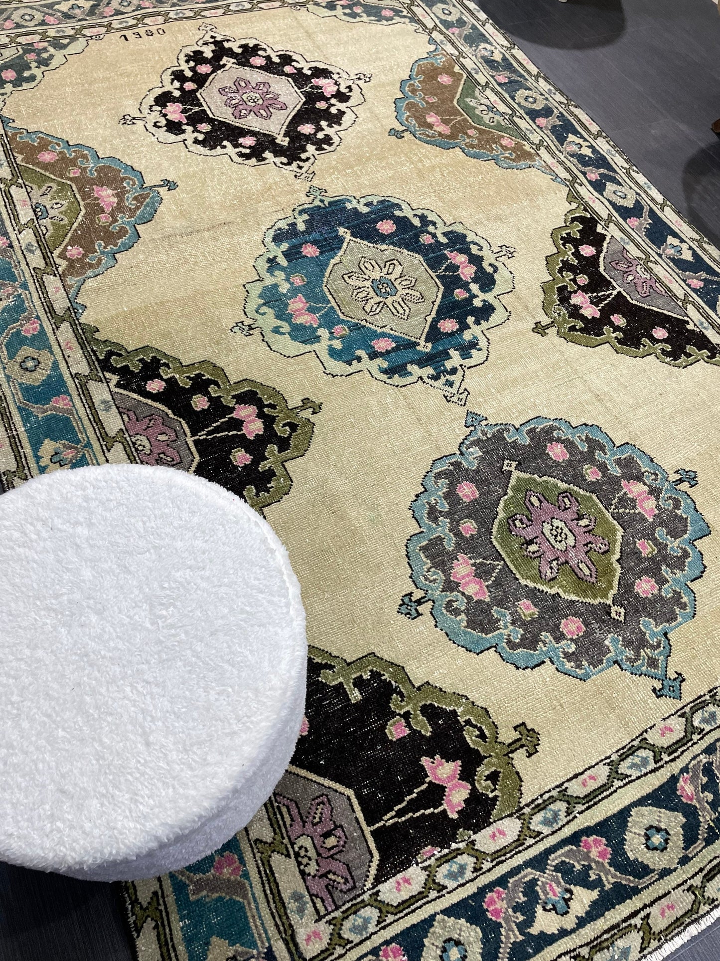 Antique Rug, TURKISH RUG, VINTAGE Rug, Living Room4.9 x 7.9 Rug, Oushak Rug, Handmade Rug, Earth Tones rug, Persian Rug, farmhouse rug