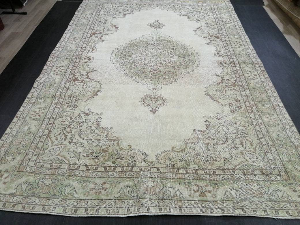 Vintage Rug Neutral TURKISH Muted HAND MADE Rug Muted Rug 6.9 x 10.3 Muted Turkish Oushak Rug, Vintage Oriental Rug, Muted 7x10 Persian Rug