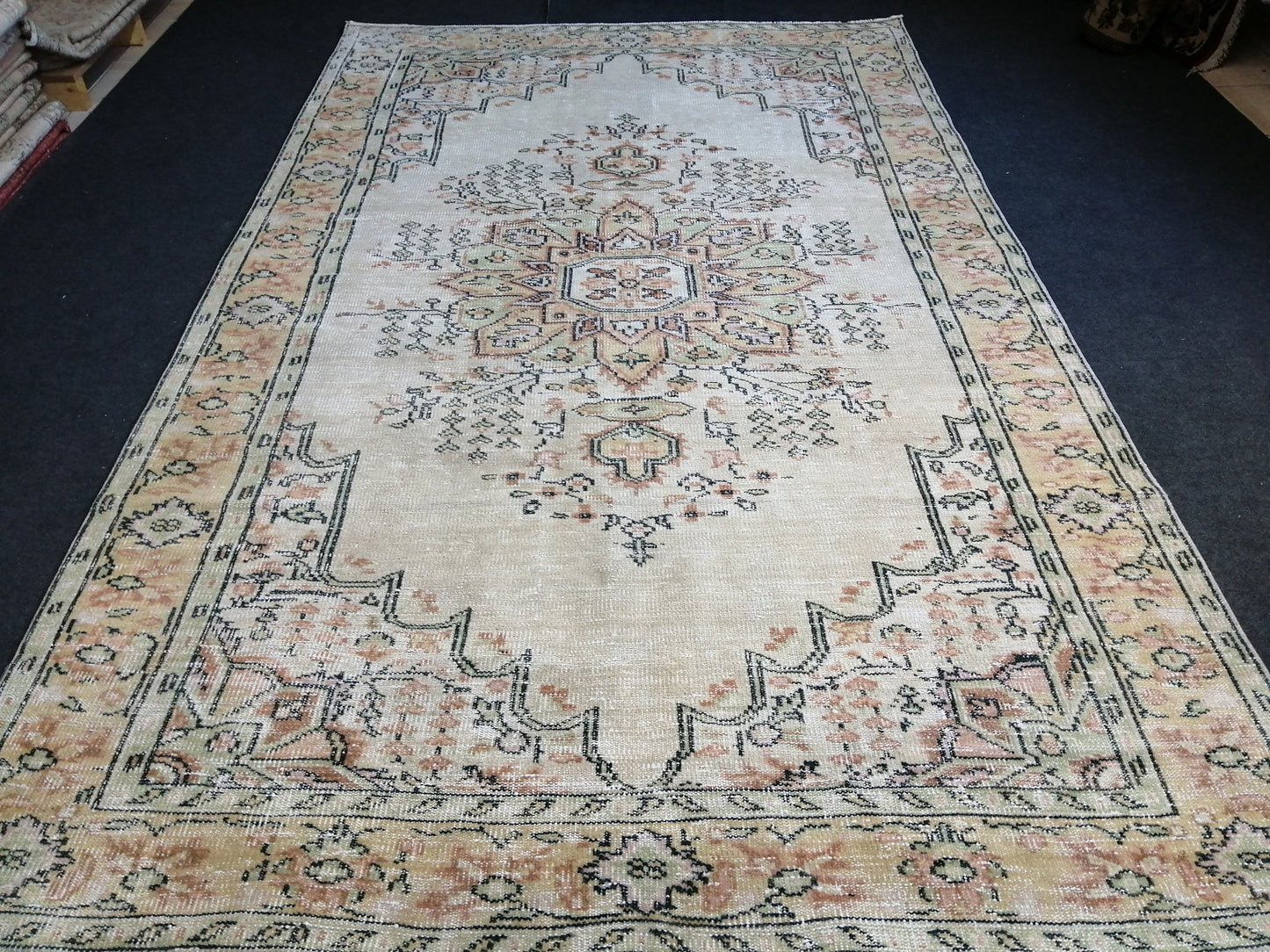 HandMade 6.2 x 10 Rug, Oushak Rug, Rustic Rug, Light Green Rug Hand Knotted Rug Turkish Rug, Farmhouse Rug, Vintage Rug, Wool rug