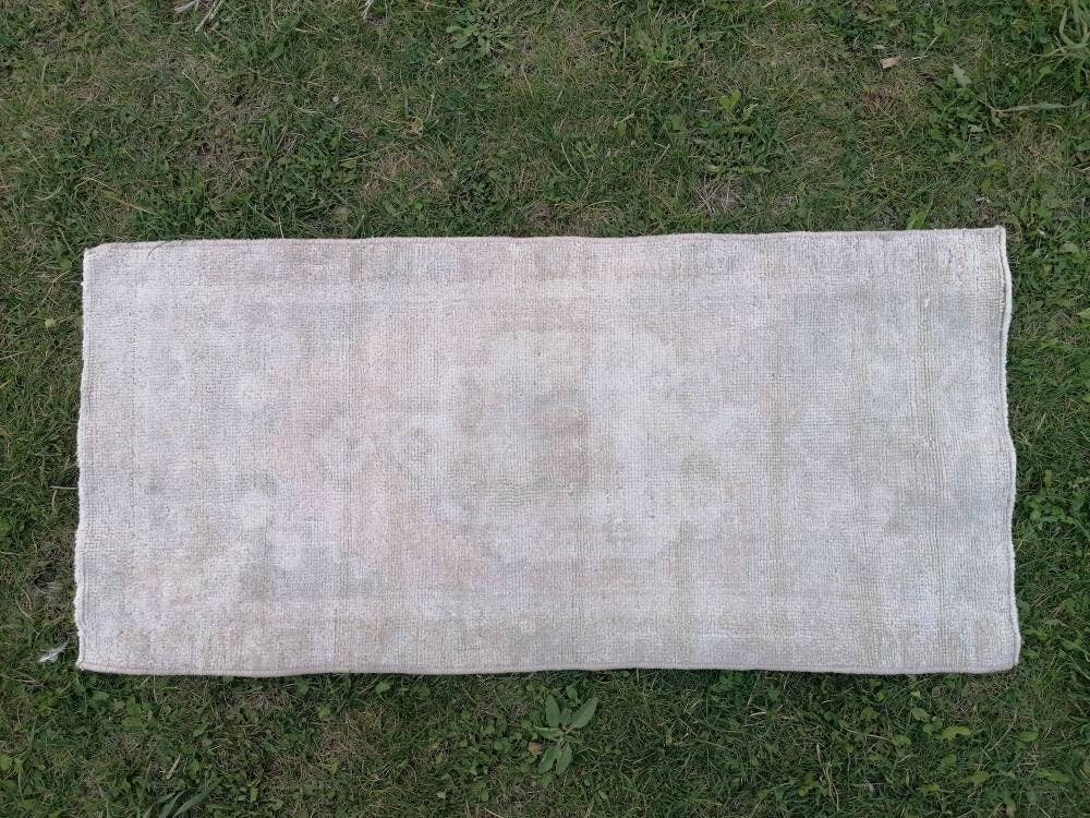 Muted vintage wool rug, faded oushak rug, hand made wool rug,entery indoor rug 1'3x2'9 feet