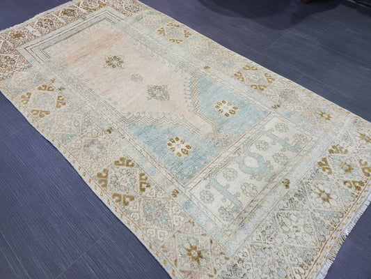 OUSHAK RUG, TURKISH 2.9 x 5.2 Antique Rug,  Vintage  Rug, Antique Rug Wool Handknotted Rug,  Handmade Rug,Vintage Turkish Rug