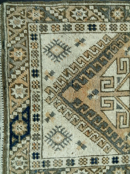 Small Turkish Rug 3.9 X 2.2 Mini Rug Small Area Rug Turkish Rug Oushak Rug Hand Made Rug Vintage Rug