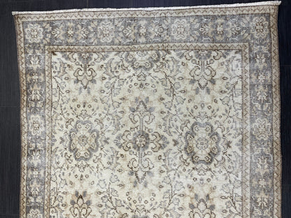 Neutral Rug, TURKISH 3.9 x 7 Rug,Distressed Vintage Antique Rug Vintage Wool Distressed Rug Neutral Handmade Rug