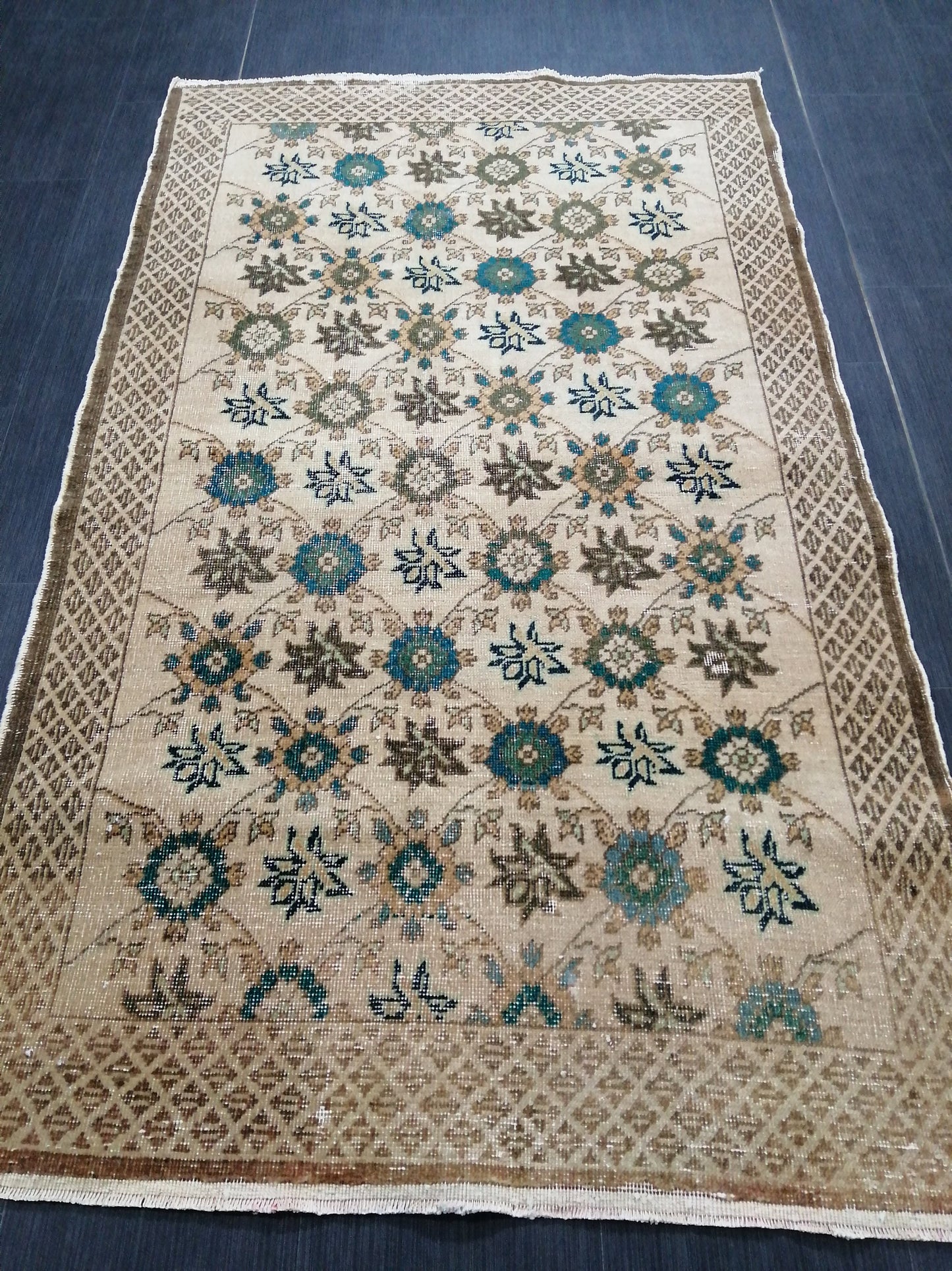 5.9 x 3.3 Floral OUSHAK RUG TURKISH Oushak Rug Vintage Oushak Runner Rug Vintage Runner Rug Wool Oushak Rug Hand Made Rugs Vintage  Rug