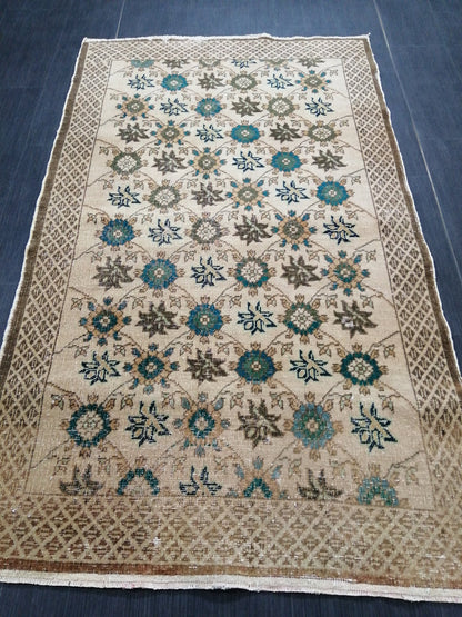 5.9 x 3.3 Floral OUSHAK RUG TURKISH Oushak Rug Vintage Oushak Runner Rug Vintage Runner Rug Wool Oushak Rug Hand Made Rugs Vintage  Rug