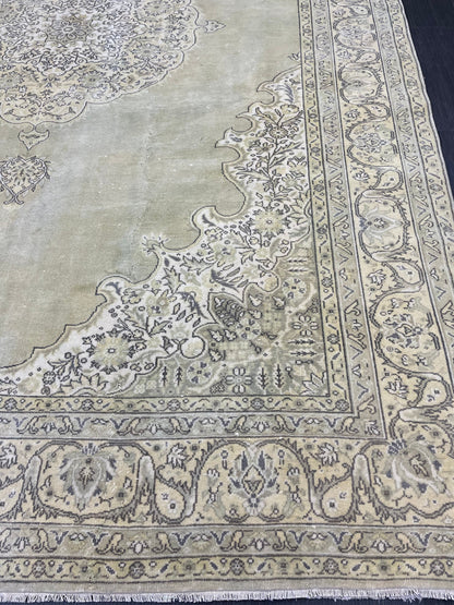 Vintage Turkish Rug Vintage Green 7x10 ft Rug, Oriental Rug Wool Rug Fine Hand Knotted Vintage Rug HandMade Rug Persian Rug