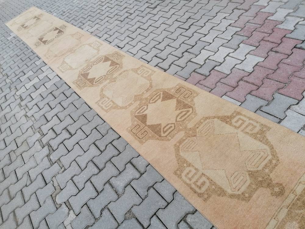 21'4x2'7 long handmade wool runner, neutral oushak runner rug,hallway vintage runner rug,