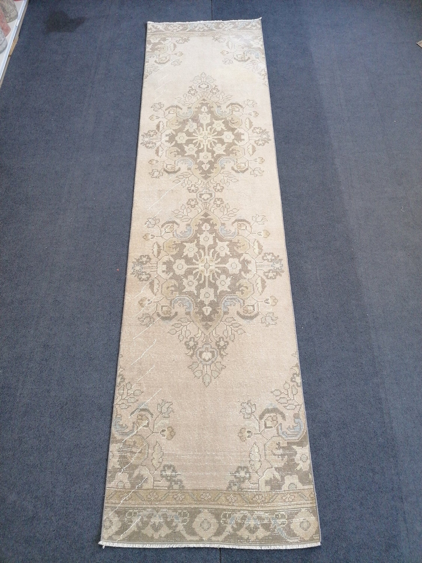 10'5x2'8 oushak runner rug , turkish runner rug, vintage turkish runner rug, oushak vintage runner rug, vintage rug, kitchen runner rug