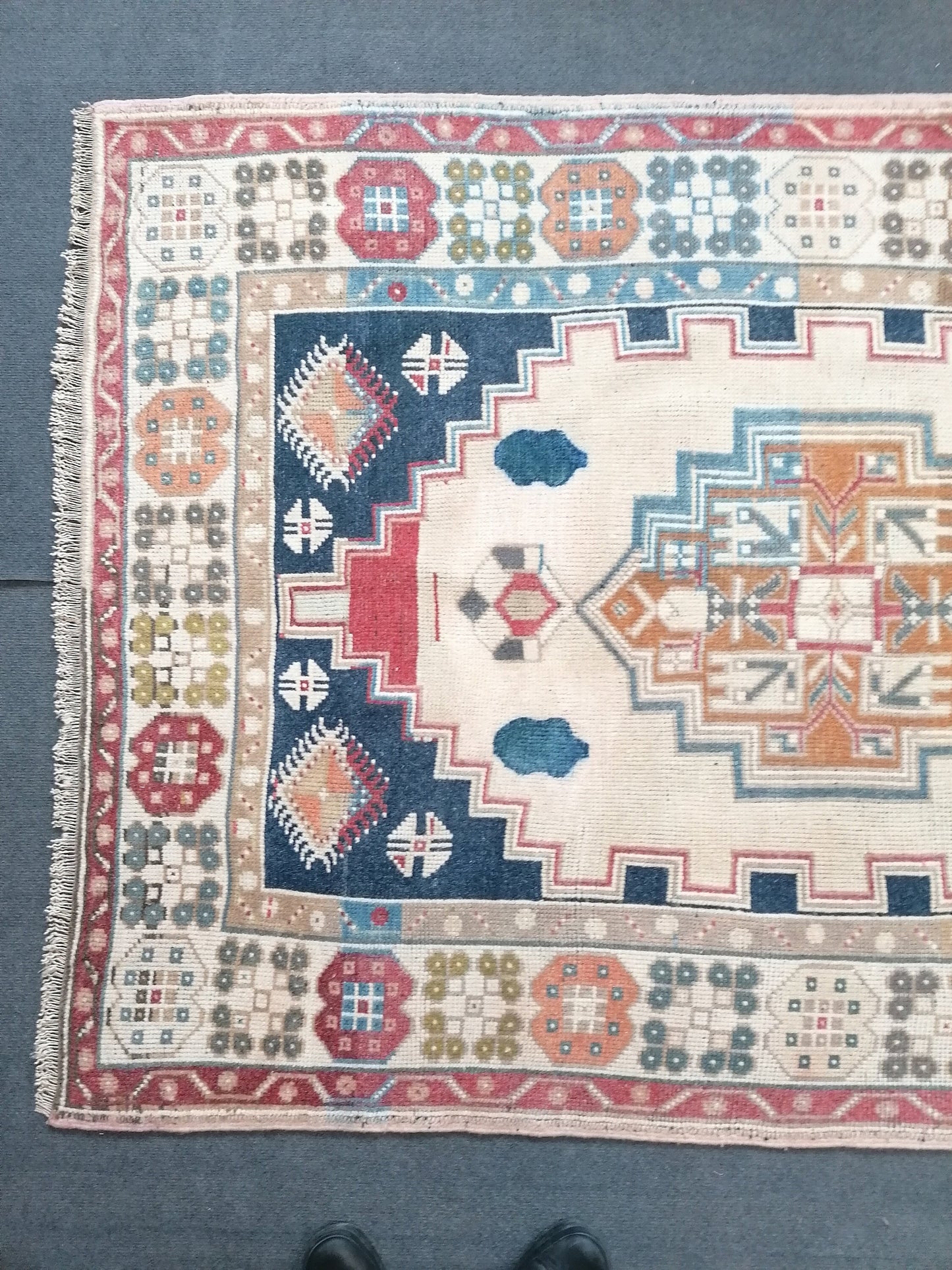 Blue vintage turkısh rug, anatolian wool rug, area oushak rug 4'3x7'10 feet
