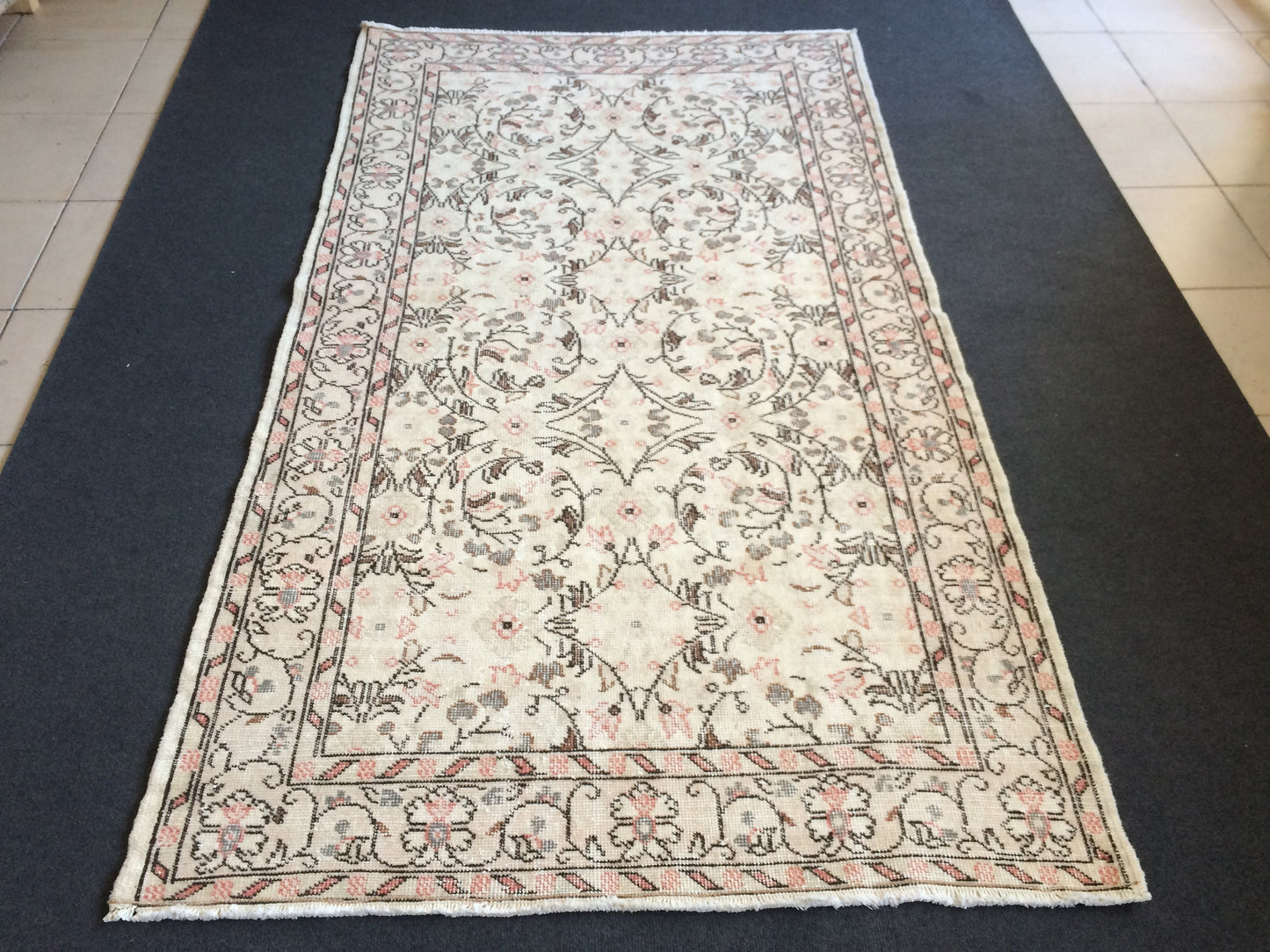 Vintage living room rug , wool pile Rug, TURKISH HAND MADE Rug, Earth Tones Rug,pastel oushak rug ,Traditional rug,Turkish Oushak Rug,