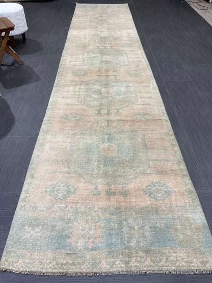 Muted OUSHAK RUG TURKISH 2.9 x 13.2 Rug Runner Vintage Runner Rug Vintage Runner Rug Wool Oushak Rug Hand Made Rugs Vintage Turkish Runner