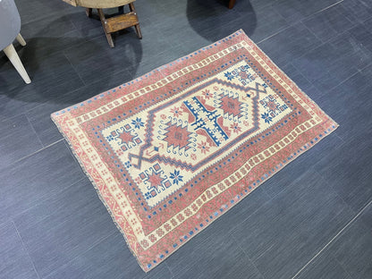 Handmade Rug, Oushak 2.6 x 3.8 Rug, Rustic Rug, Bohemian Rug, Rug Runner, Turkish Rug, Farmhouse Rug, Vintage Rug, Wool rug