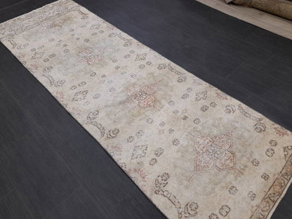 Neutral Vintage Runner Rug 2.7 x 8.5 Muted Turkish Runner Rug Distressed Runner Rug Hallway Runner Rug Kitchen Runner Rug Hallway Runner