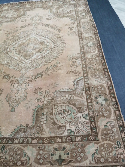 Vintage Rug 6.4 x 9.6 Muted Vintage Persian Rug Vintage Oriental Rug Hand Knotted Rug Hand Made Rug Large Area Rug