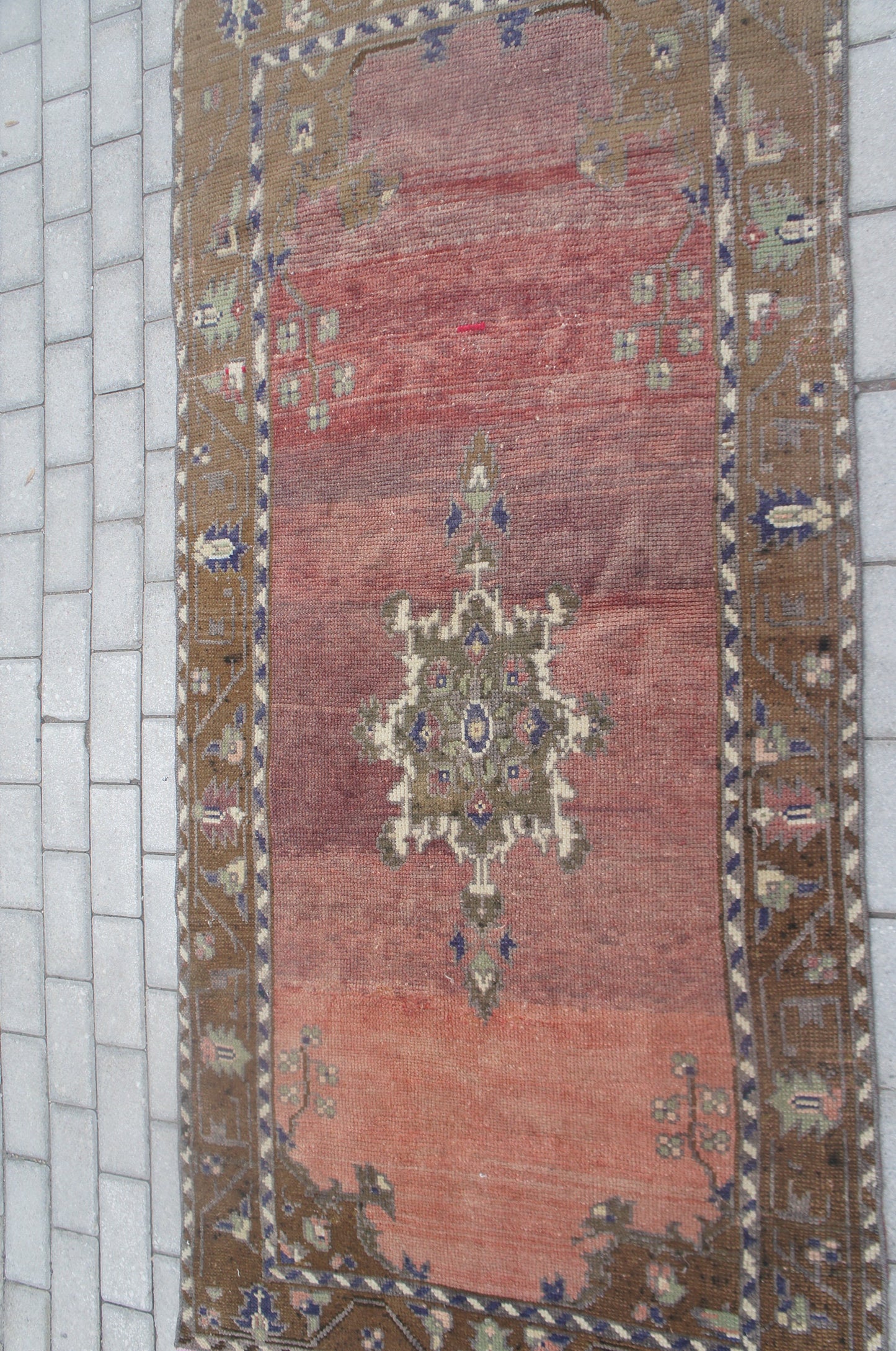 Vintage Rug, turkish Rug, Oushak Rug, Hand woven Rug, Rugs, Nomad Rug, Kitchen Rug, Bohemian rug, rustic rug, eclectic rug, muted rug